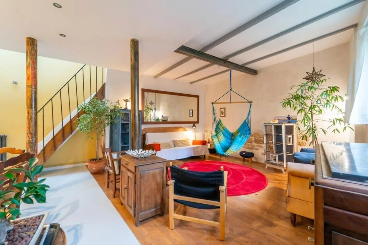 Apartament Atypical & Cozy - Heart Of 11Th Arrondissement, Oberkampf Paryż