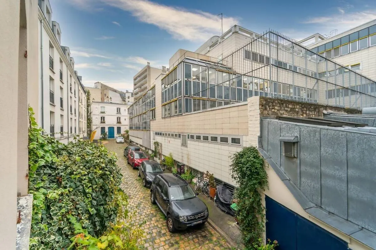 Atypical & Cozy - Heart Of 11Th Arrondissement, Oberkampf Apartment Paris France